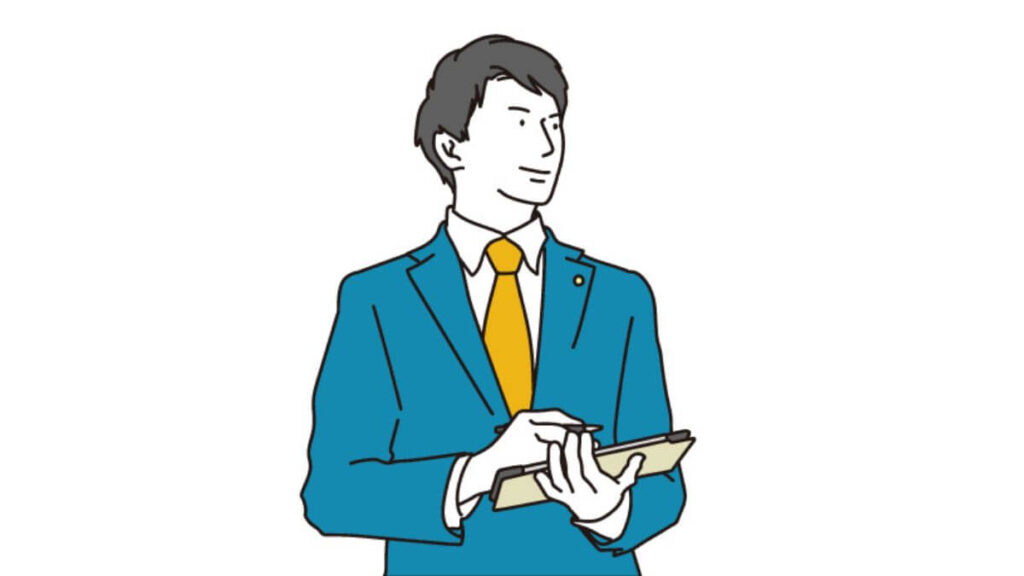 上を向き和やかな表情をするスーツ姿の男性